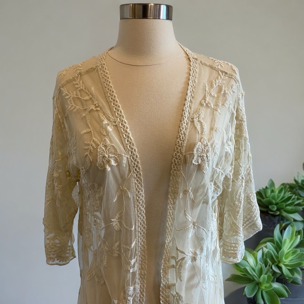 SOLD Boho Open Front Lace Kimono Semi Sheer - Picture 5 of 11
